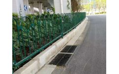 園林綠化護(hù)欄 構(gòu)筑景觀防線，精細(xì)養(yǎng)護(hù)管理